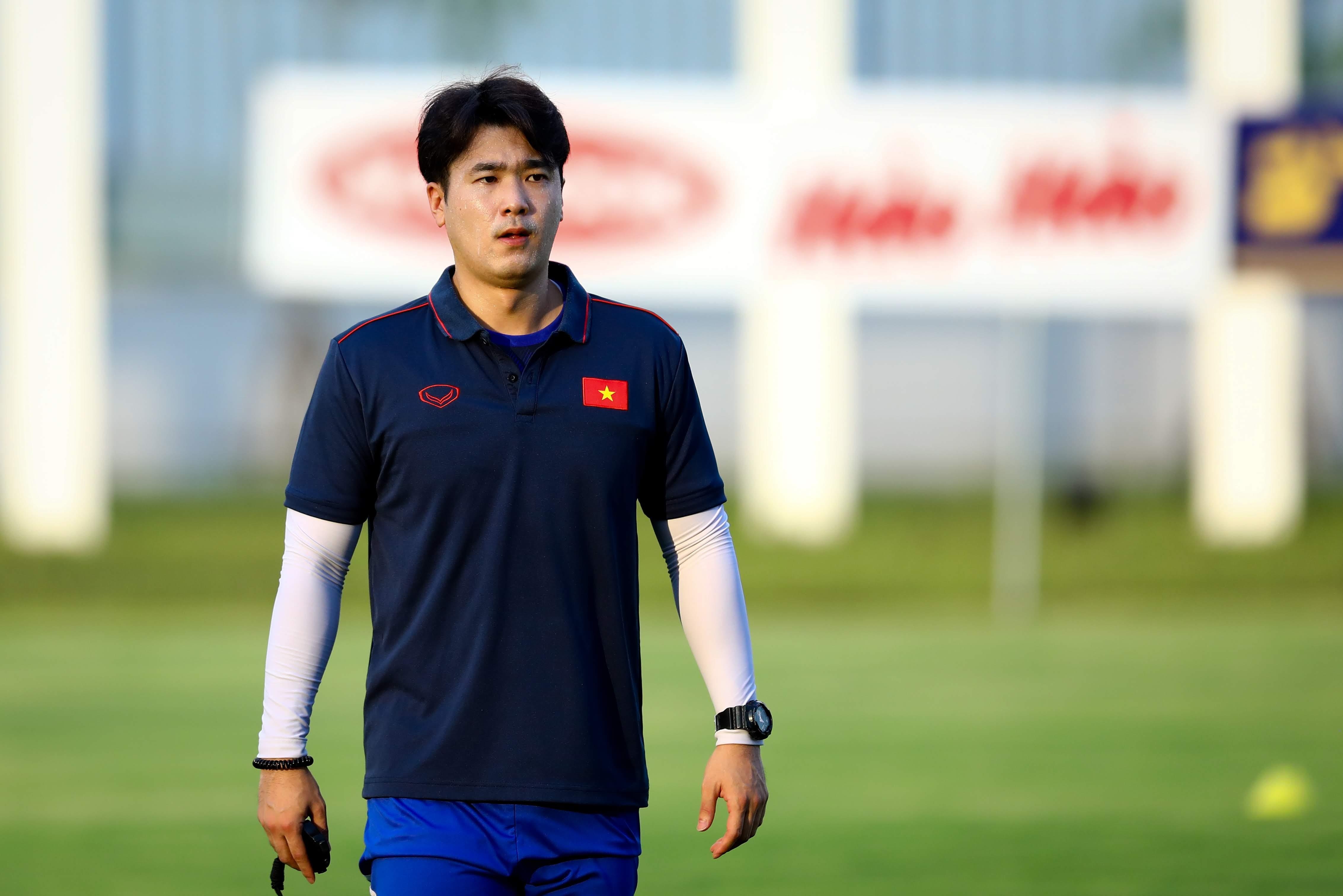 Doan Van Hau tim thay day da pes cho nam ca si 'Nguoi ay' anh 9