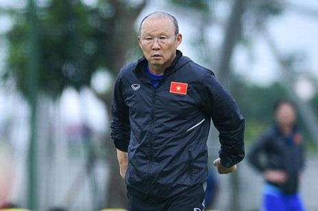 Thay Park kiem tra kha nang phat bong cua thu mon U23 Viet Nam hinh anh