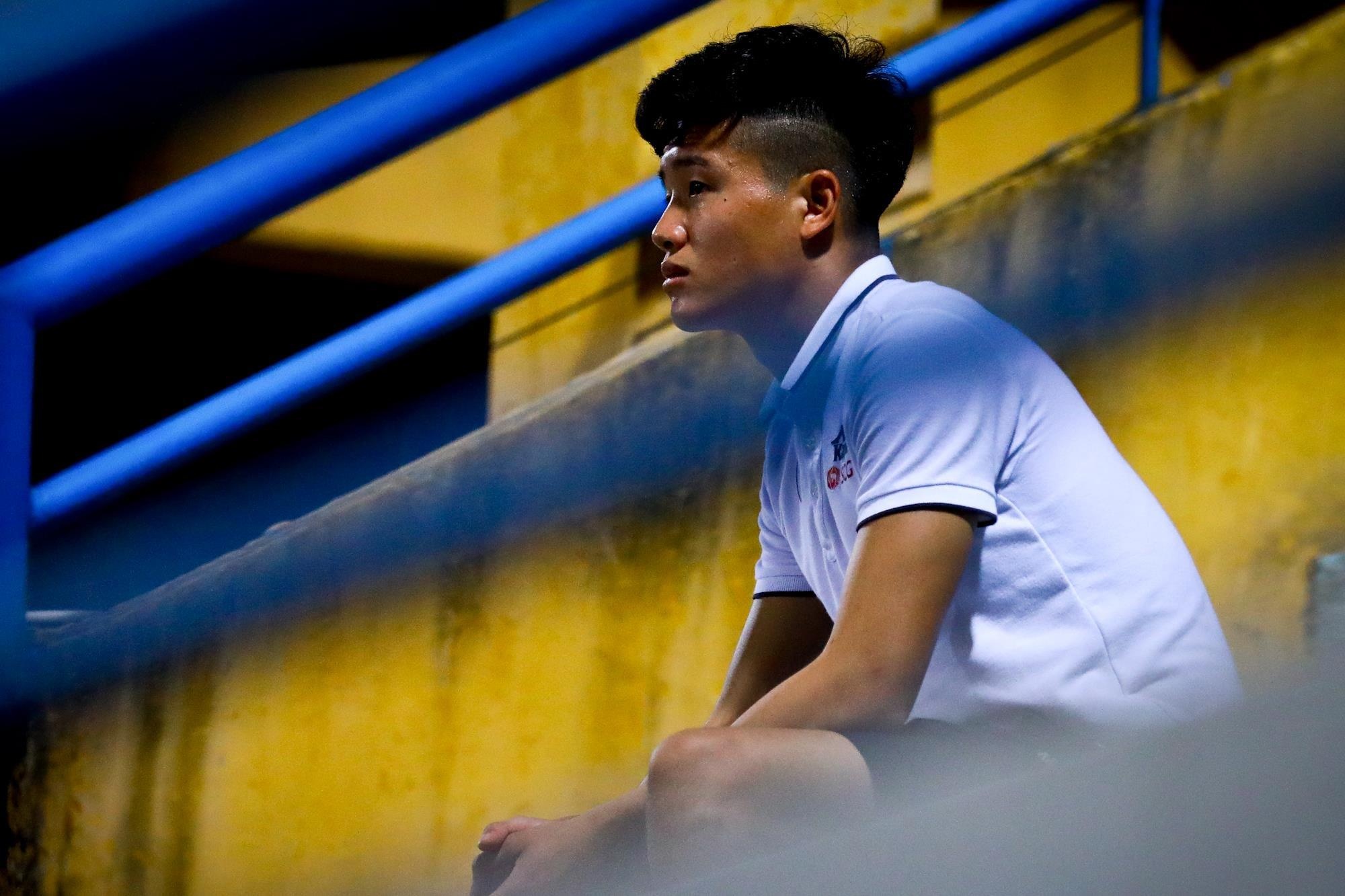 Lanh dao CLB Ha Noi noi gi ve tuong lai cua Phi Minh Long? hinh anh