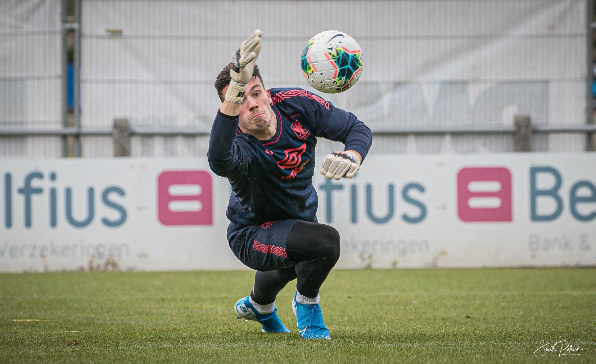 Cong Phuong nhiu may khi tap tai Bi anh 8