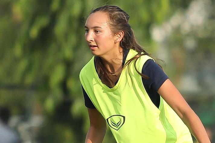 Nu cau thu Viet kieu lo co hoi khoac ao U19 Viet Nam hinh anh