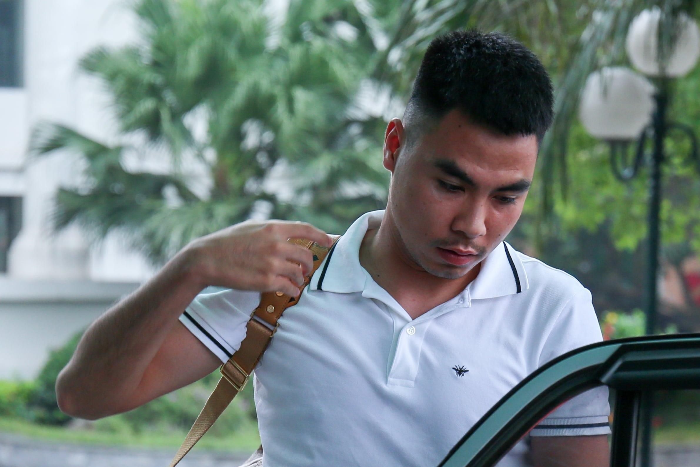 Duc Huy xin o cung Van Hau vi Duy Manh hinh anh