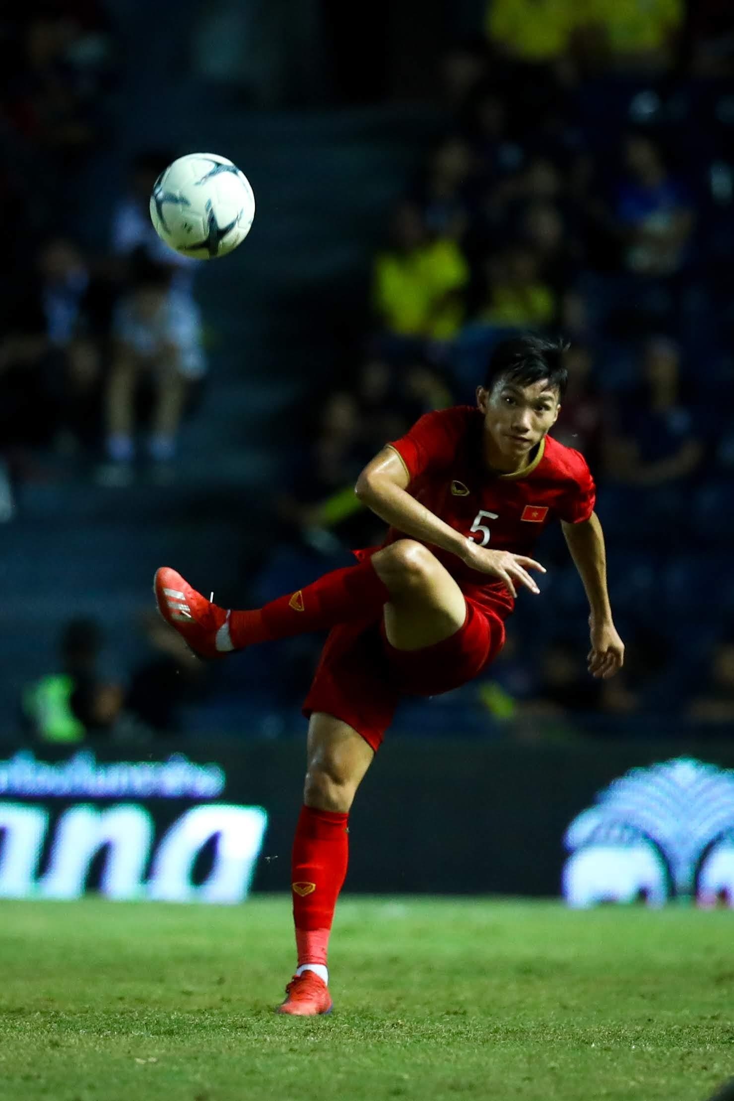 Van Hau tung 'ba dao' the nao o giai tre anh 2