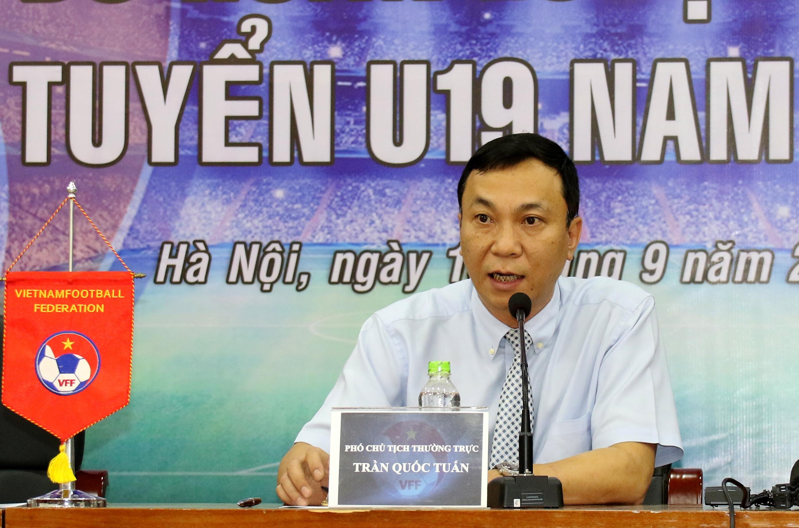 HLV Troussier se dua Viet Nam toi World Cup anh 3