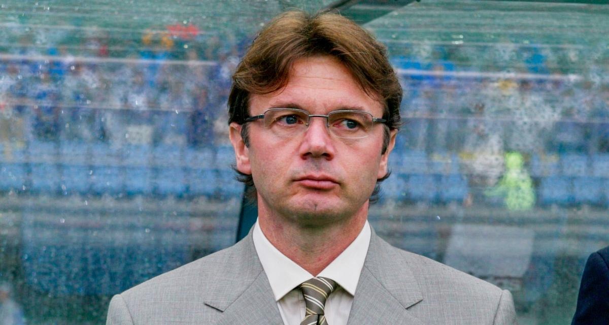 HLV Philippe Troussier va ky vong dua Viet Nam toi World Cup hinh anh