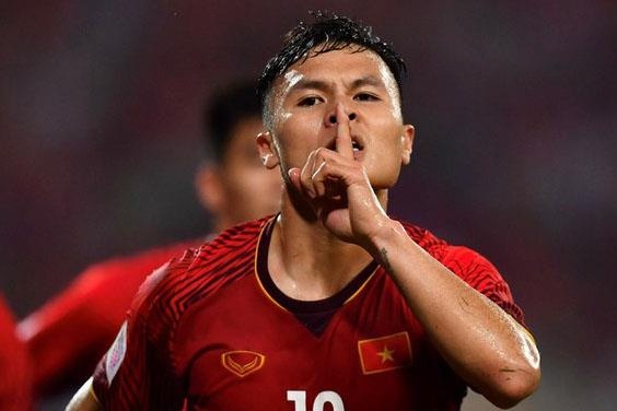 Doi lich V.League tac dong the nao den cac doi tuyen quoc gia hinh anh