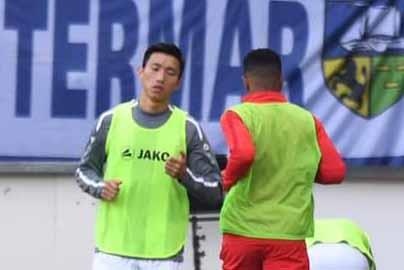 Dan mang lo lang khi Van Hau roi san som hinh anh