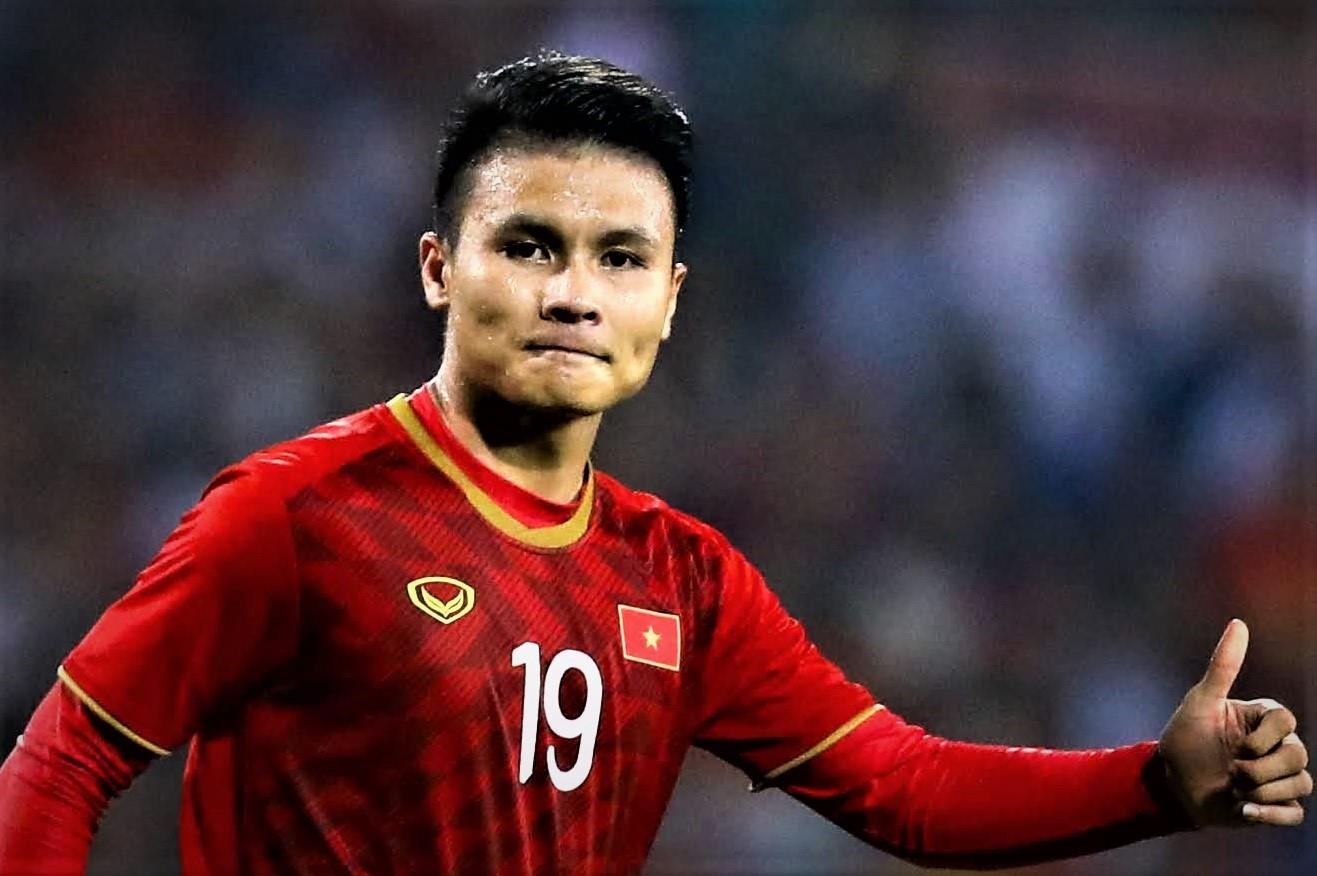 BLV Quang Tung: 'Toi biet chac Quang Hai se ghi ban' hinh anh