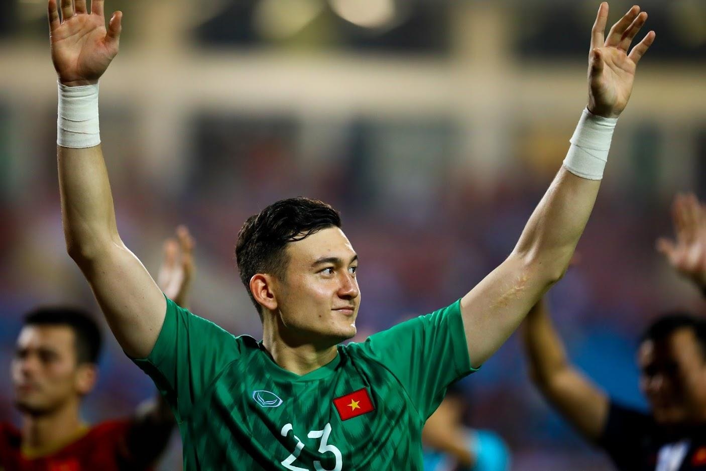 BLV Quang Tung: 'Tuyen Viet Nam phai thang Indonesia' hinh anh