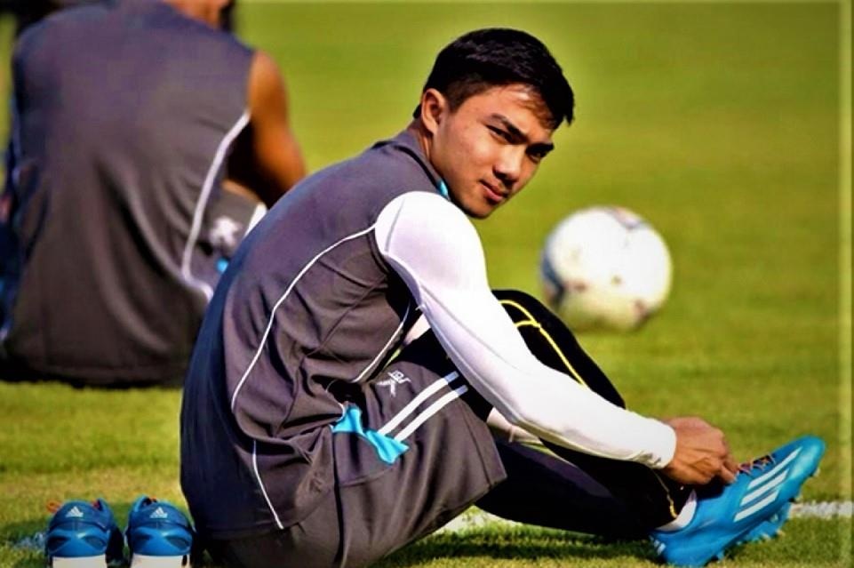 Chanathip phai chup cong huong tu 10 lan trong 5 thang qua hinh anh