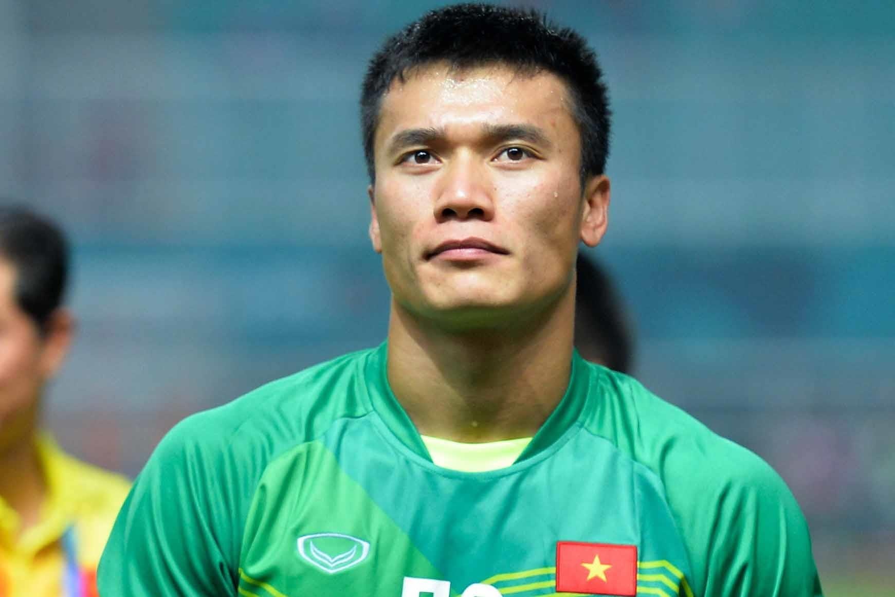 HLV Le Thuy Hai: 'Tien Dung duoc tung ho nhung tai nang chi the thoi' hinh anh