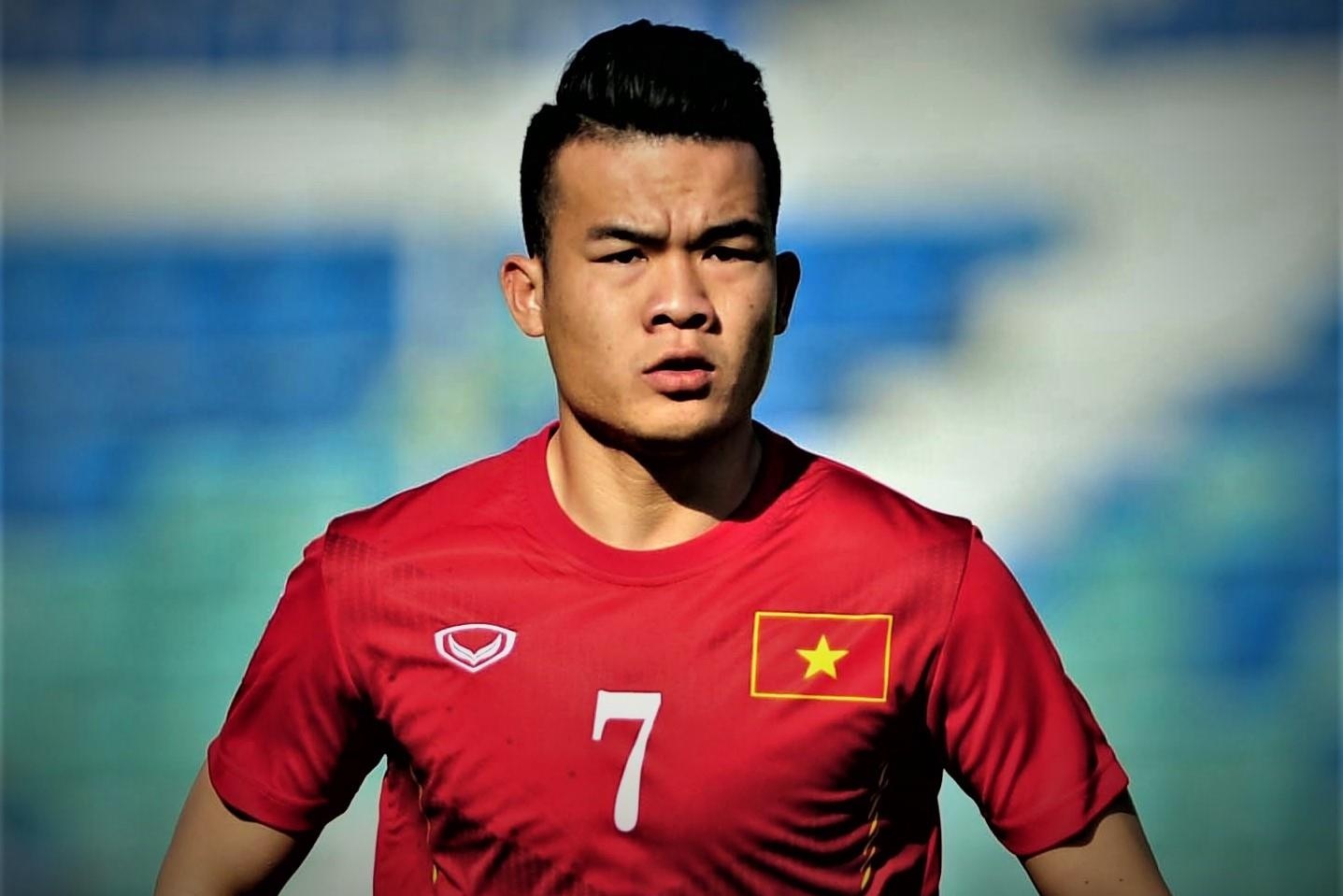 Tien ve Hoang Thinh muon danh bai Chanathip hinh anh