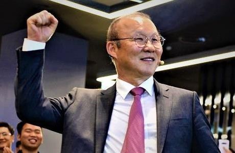 Hoc tro khong quan tam den hop dong moi cua thay Park hinh anh