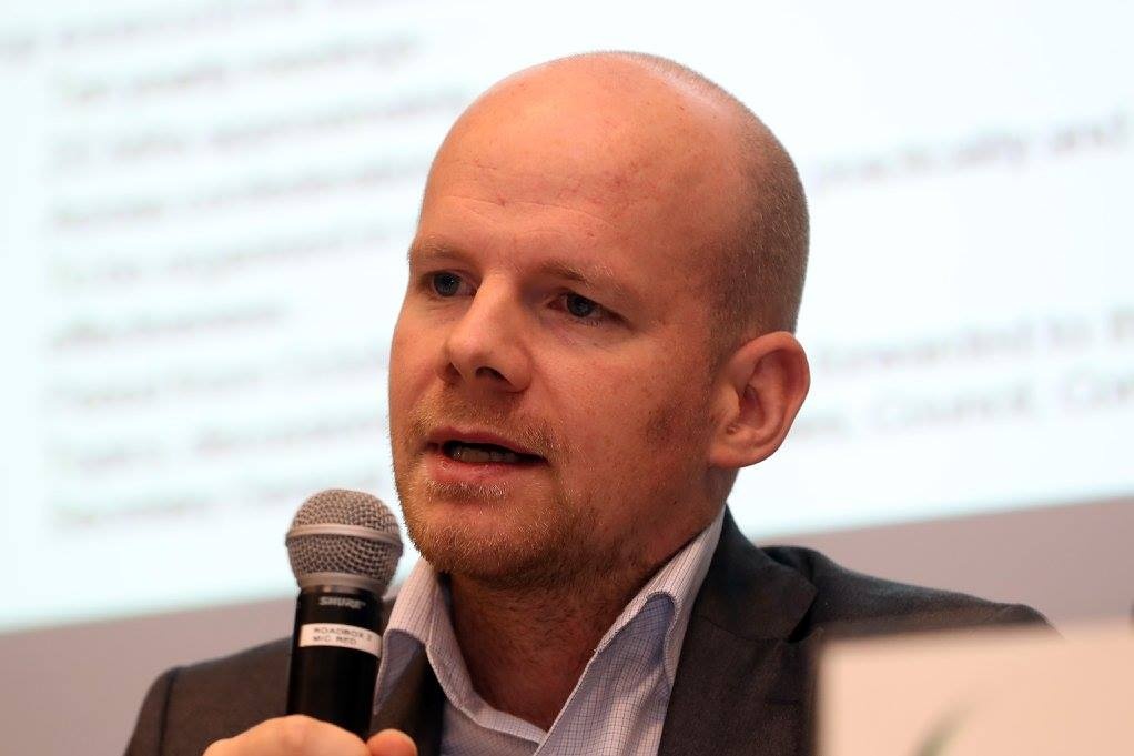 Bóng đá Việt Nam đang gần lại với thế giới ảnh 1 Bong da Viet Nam dang gan lai voi the gioi anh 1