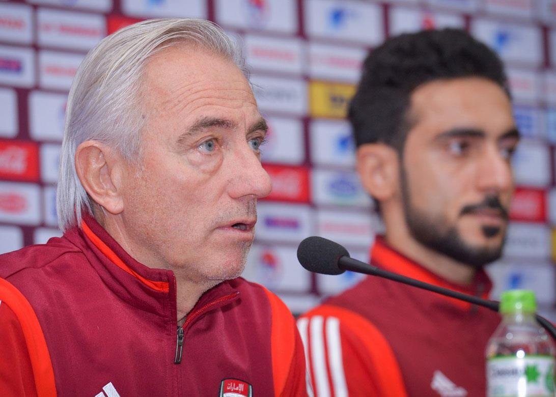 HLV UAE: 'Tuyen Viet Nam manh nhat bang G' hinh anh