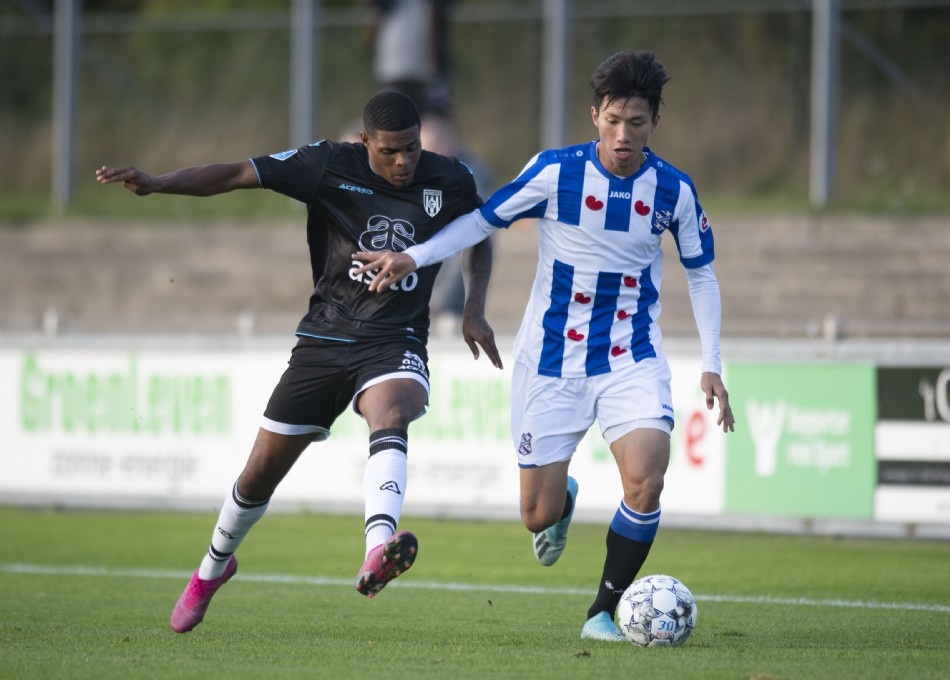 GĐKT Heerenveen: 'SEA Games sẽ giúp Đoàn Văn Hậu phát triển' ảnh 1 GDKT Heerenveen: 'SEA Games se giup Doan Van Hau phat trien' anh 1
