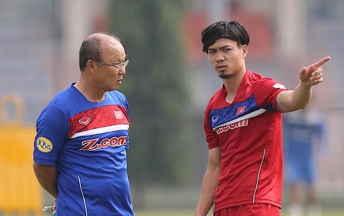 Tuyen Viet Nam phai lo xong ve cho nguoi than truoc tran Thai Lan hinh anh