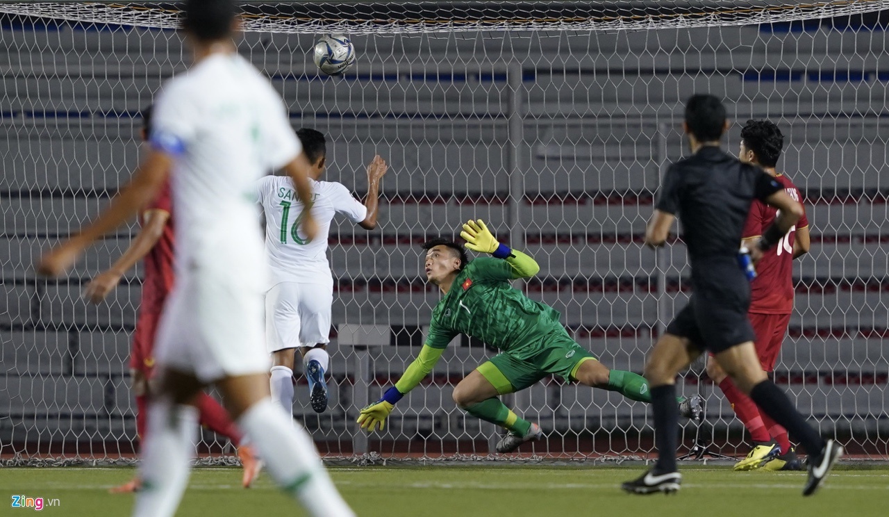 Tien Dung mac sai lam anh 1