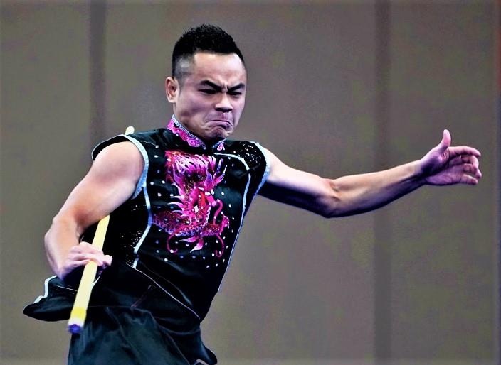 Pham Quoc Khanh giai con khat vang cho wushu Viet Nam hinh anh