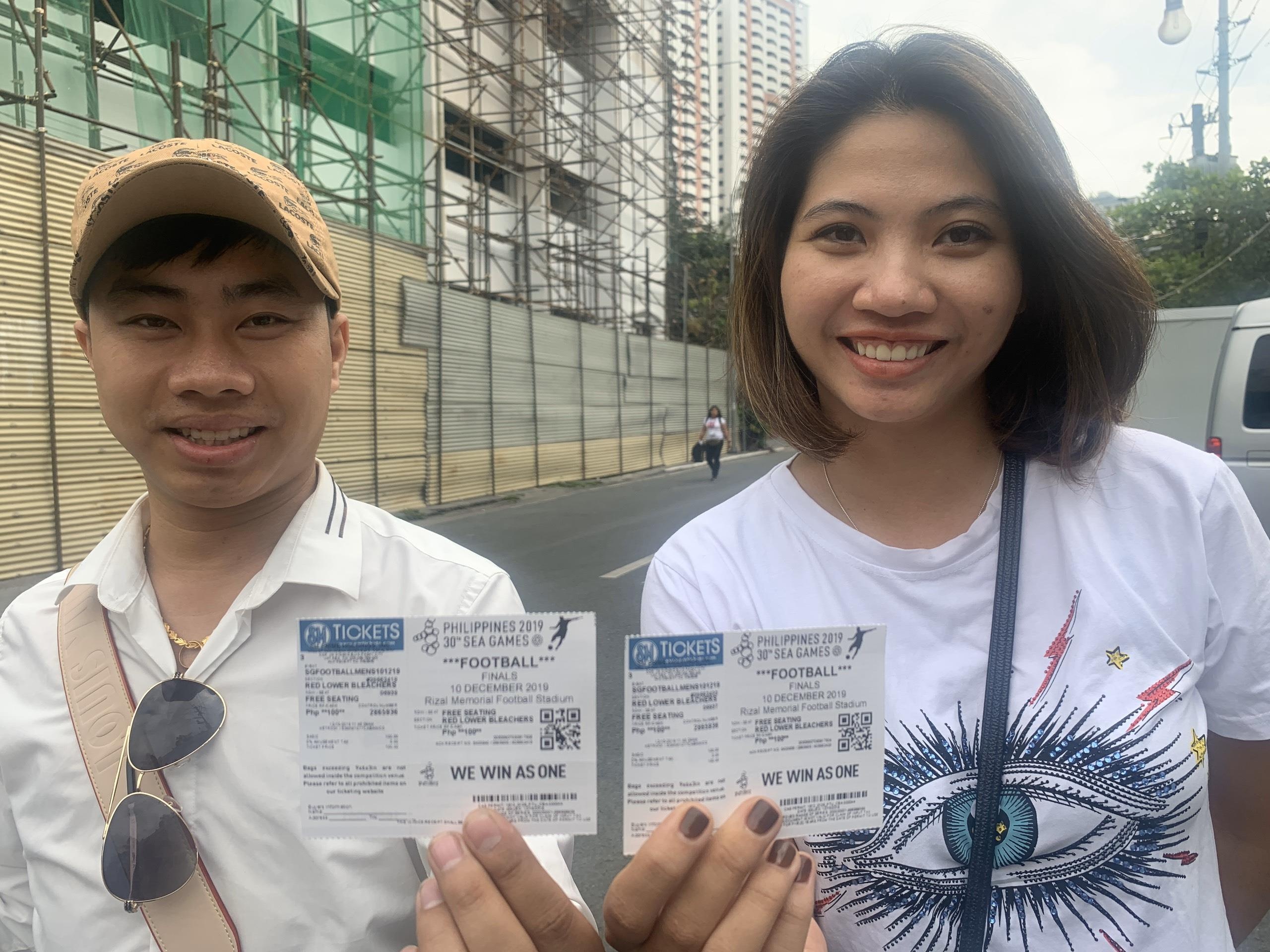 Ban to chuc bao het ve tran U22 Viet Nam gap Indonesia truoc 8 tieng hinh anh