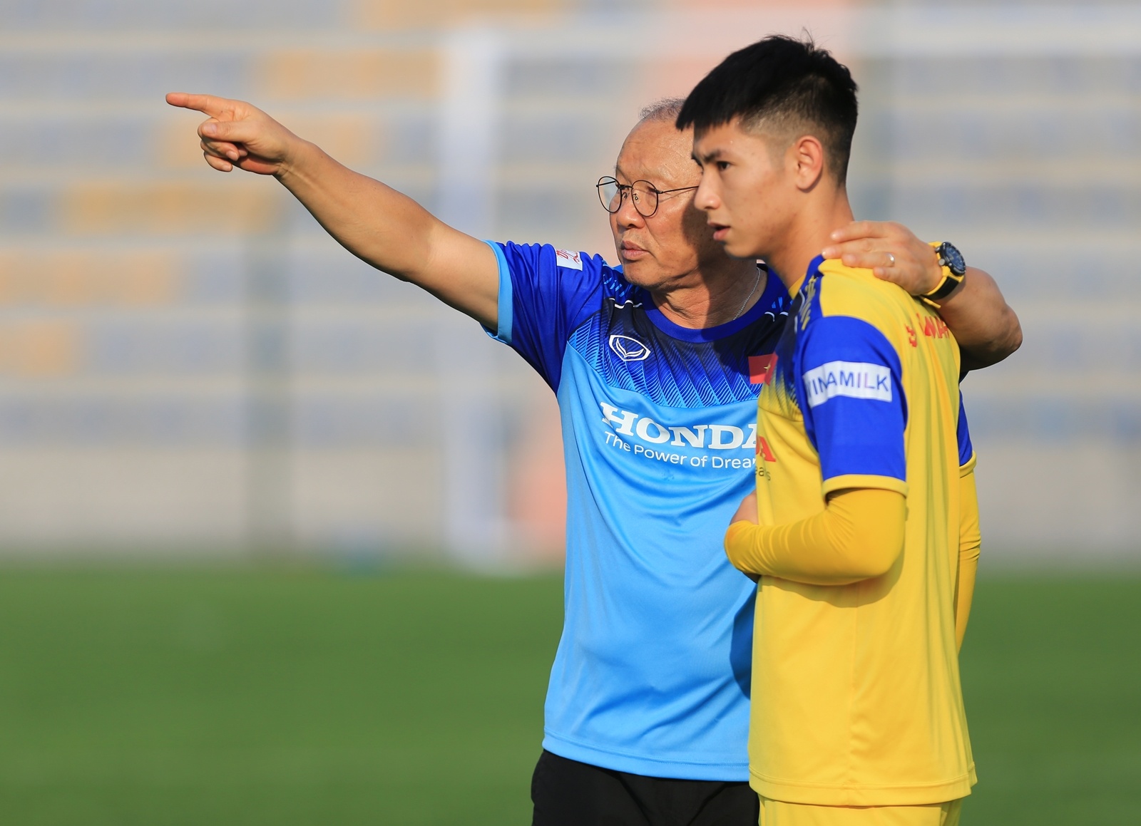 U23 Viet Nam hoa voi doi sinh vien Han Quoc hinh anh