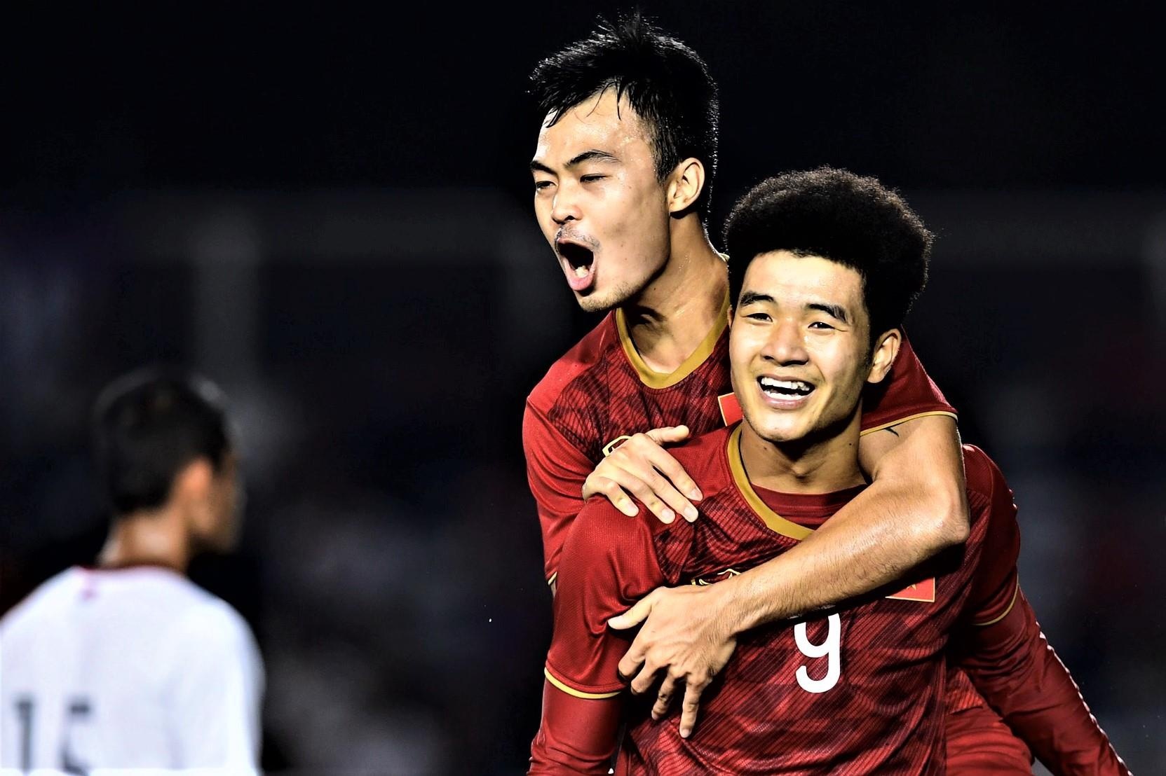 Bo truong Thien khen cach HLV Park dung binh hinh anh