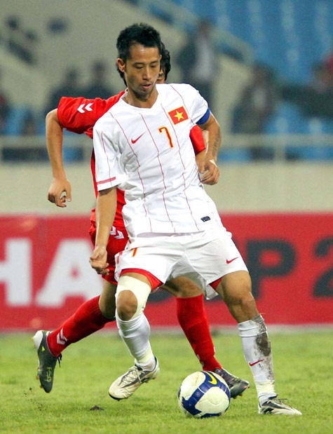 nhin lai bong da Viet Nam anh 1