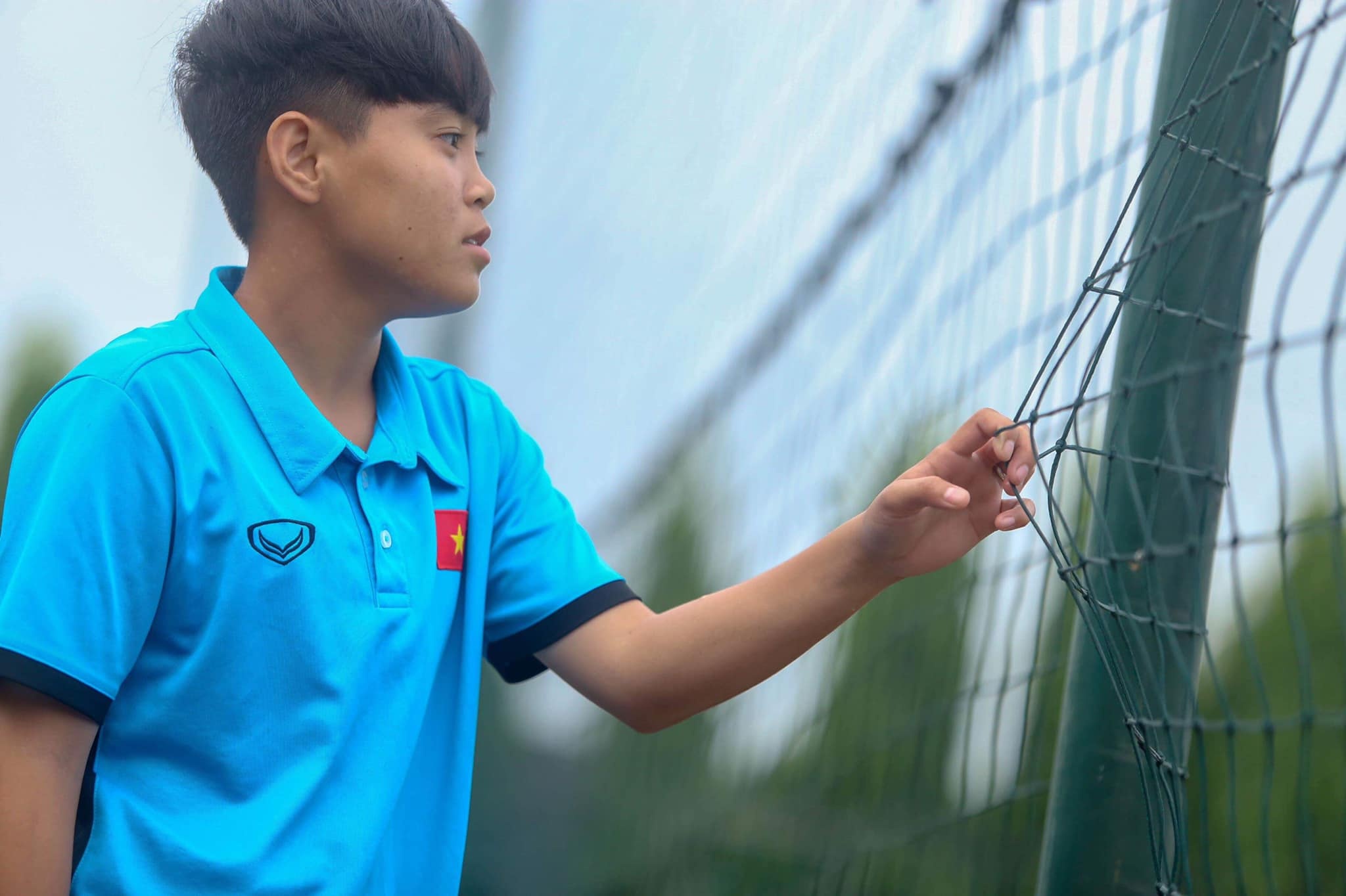 Van Su - nu cau thu giup bong da Viet Nam tien gan Olympic hinh anh