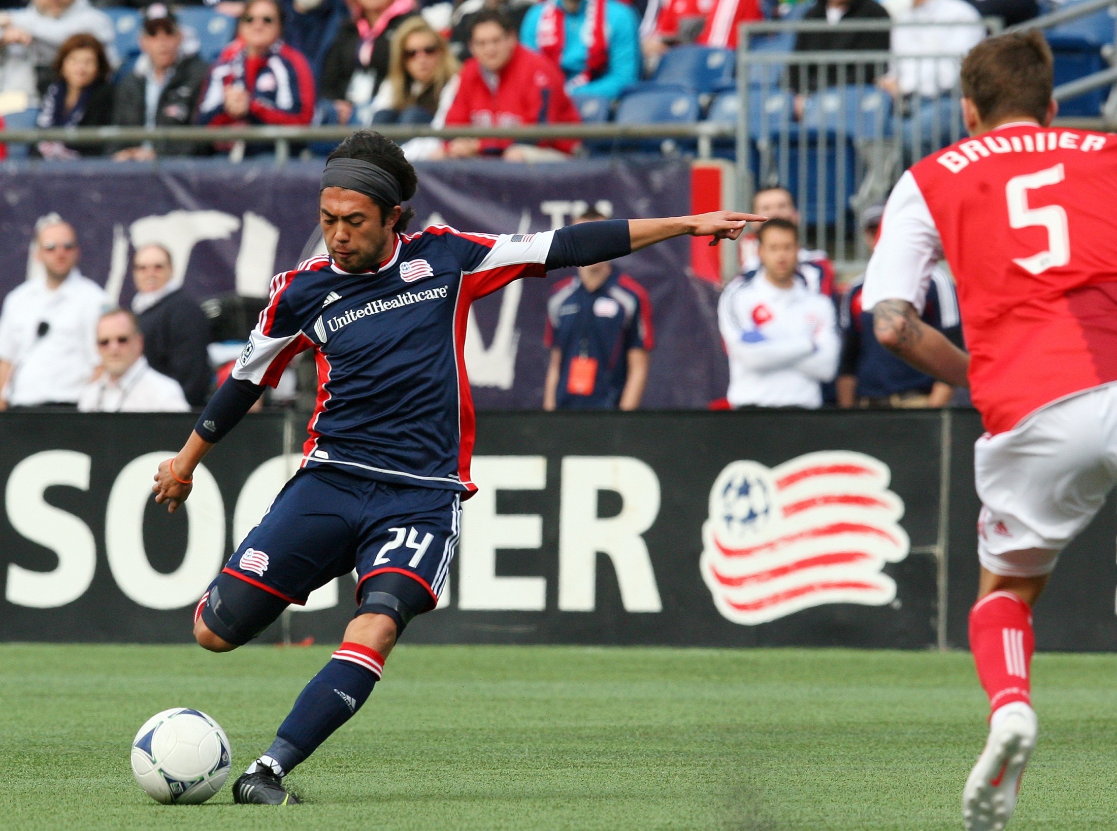 Lee Nguyen ve V.League anh 1