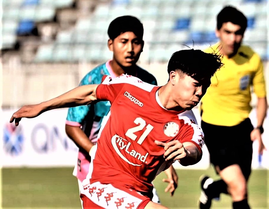 Cong Phuong vao danh sach cau thu hay nhat luot dau AFC Cup hinh anh