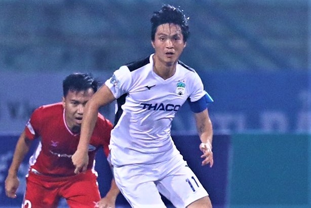 HLV HAGL giai thich viec rut Tuan Anh ra som hinh anh