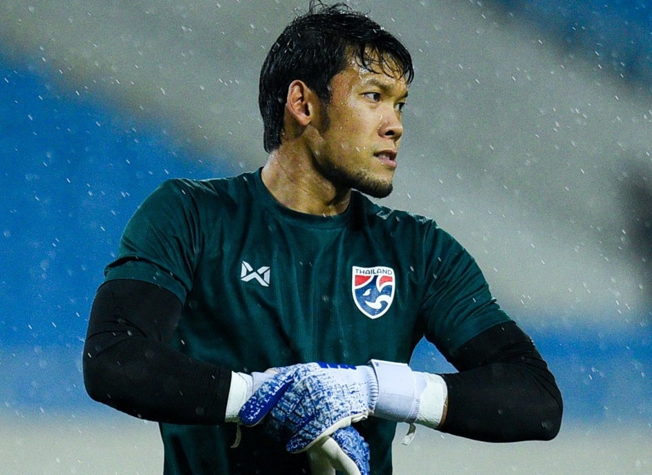 Thu mon Thai Lan bat dau su nghiep voi doi gang dua xe moto hinh anh