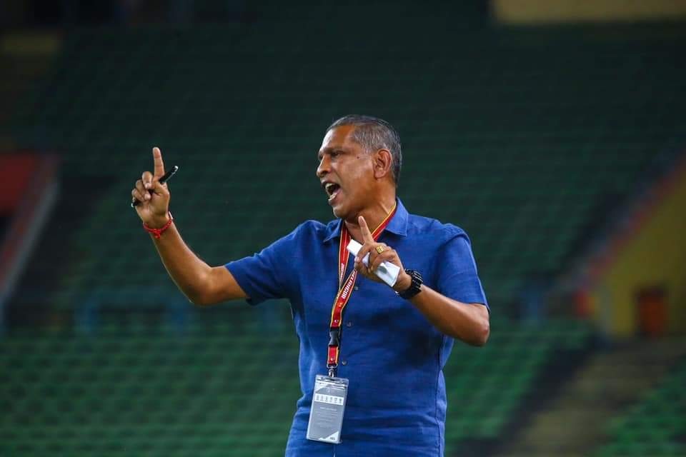 Malaysia len ke hoach dua bong da tro lai anh 2