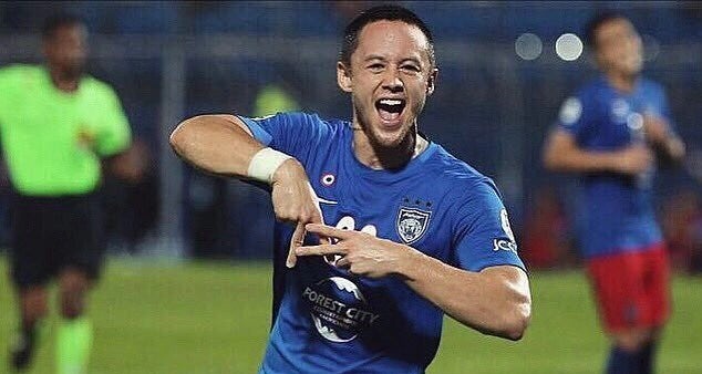 Malaysia dua giai dau tro lai voi uu tien phuc vu tuyen quoc gia hinh anh