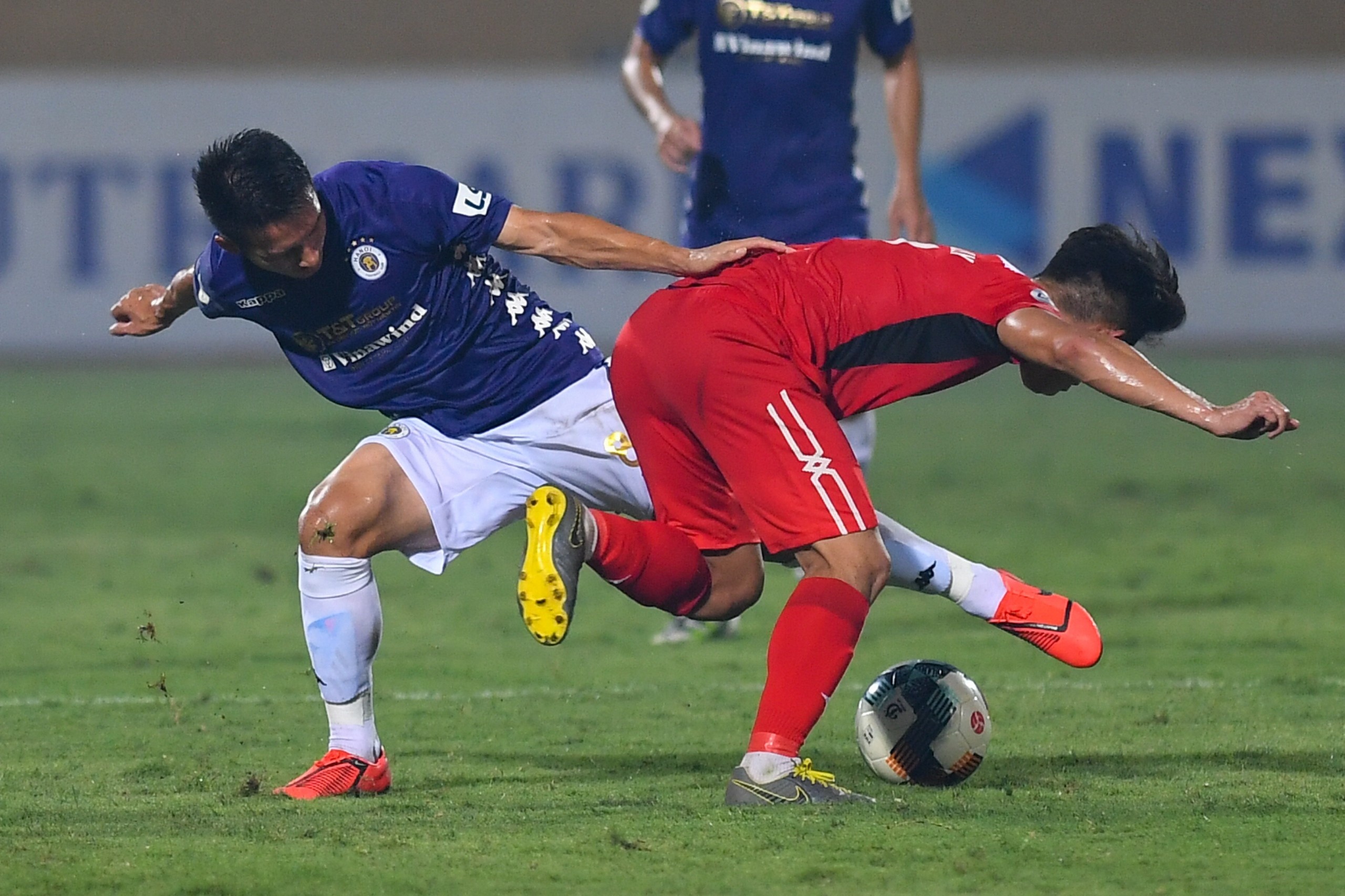 'Ha Noi FC gap kho khan truoc HAGL' anh 1