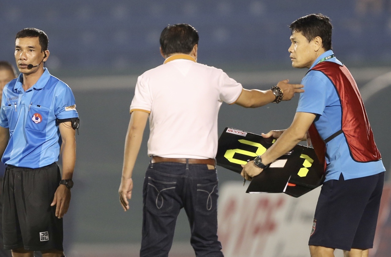 Quang Hai rach tran truoc su chung kien cua ban gai o Binh Duong anh 8