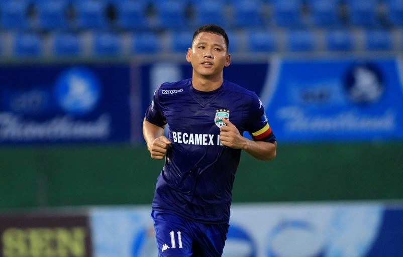 Cau thu noi nao ghi nhieu ban thang nhat trong mot mua giai anh 6