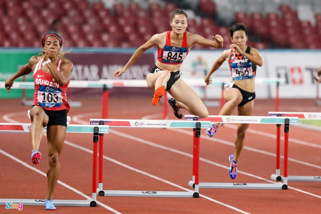 Quach Thi Lan chua nhan 3 HCV chau A sau gan 1 nam anh 1