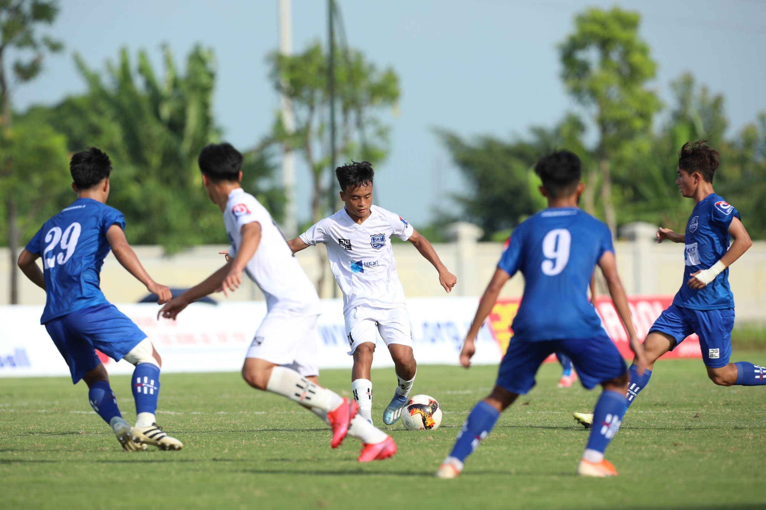 Van Quyen cung SLNA lot vao chung ket U17 Quoc gia 2020 anh 6