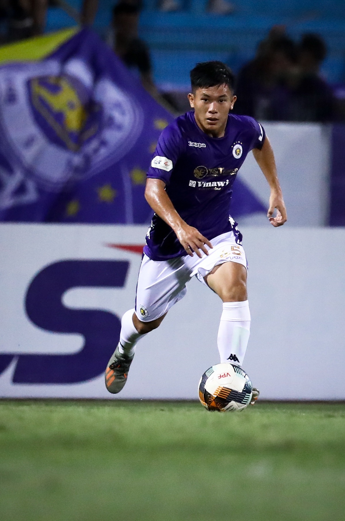 Doi hinh tieu bieu V.League 2020 do Zing binh chon anh 2