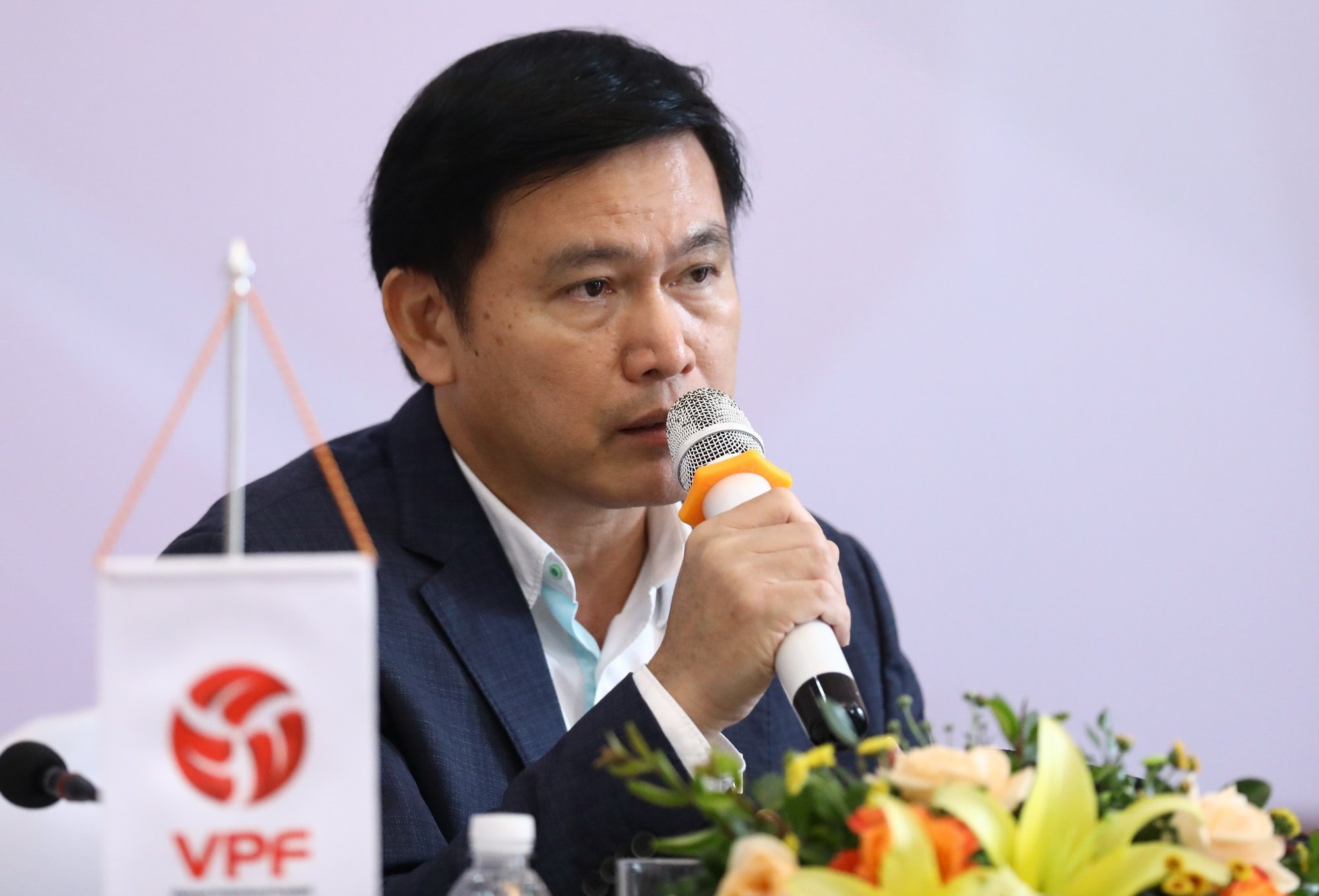 V.League 2021 han che thue trong tai ngoai anh 1