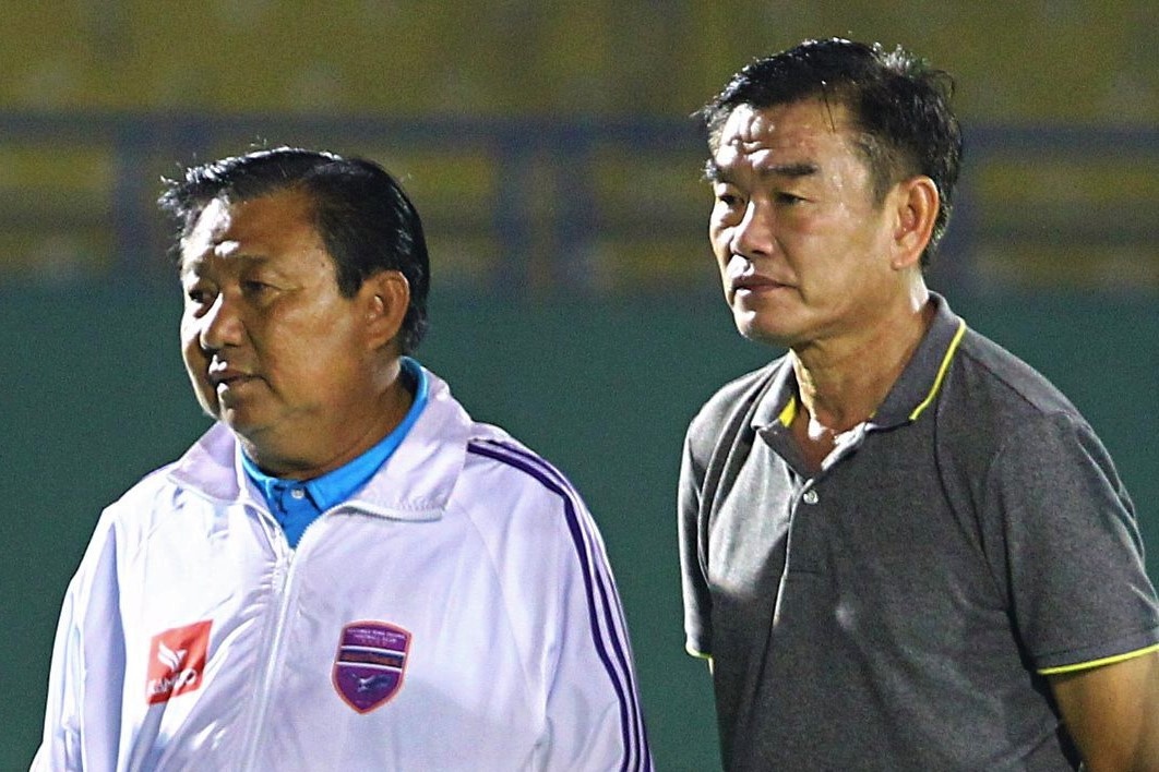 Thu thach cua HLV Phan Thanh Hung o CLB Binh Duong hinh anh