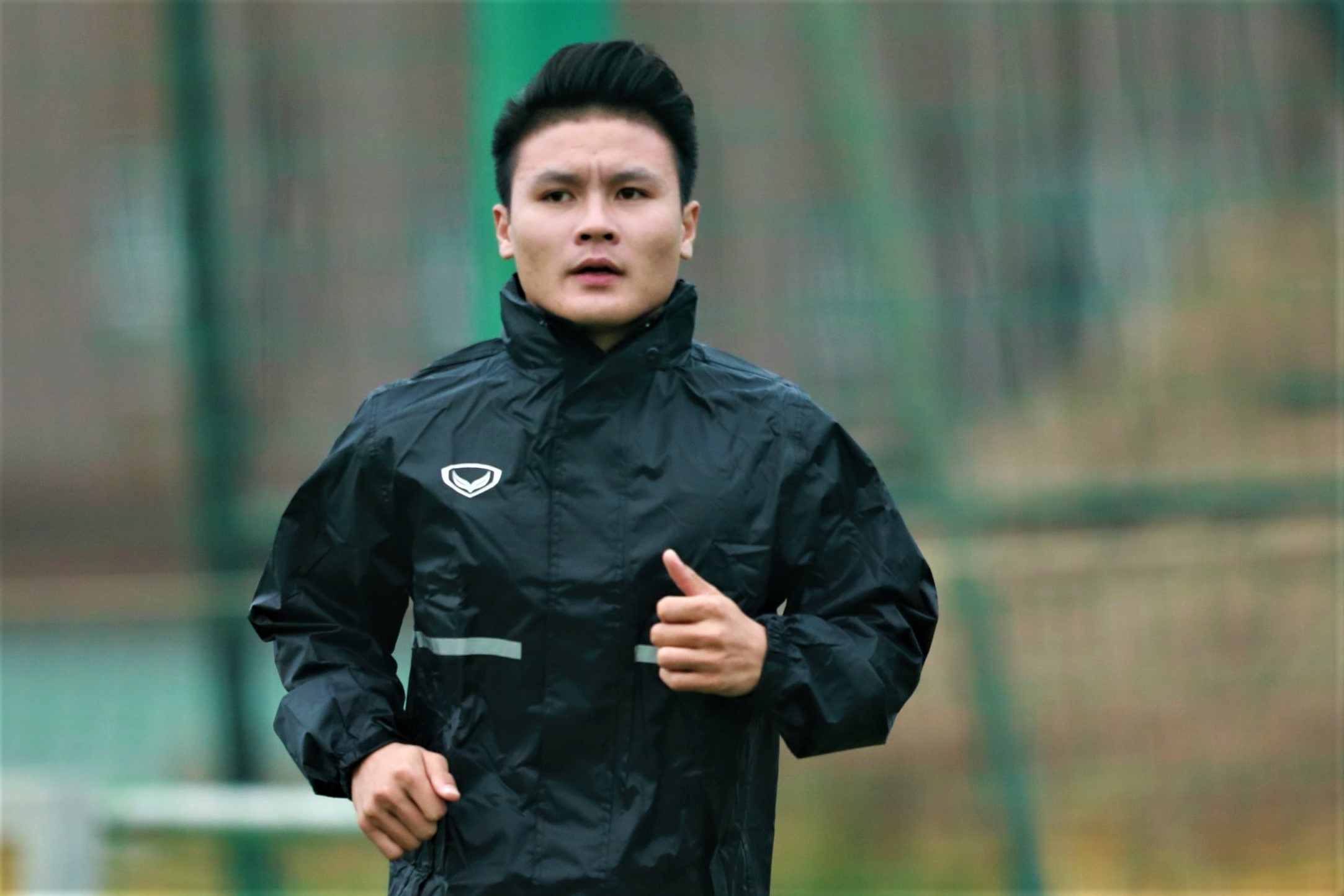 Quang Hai bi yeu co dui sau hinh anh