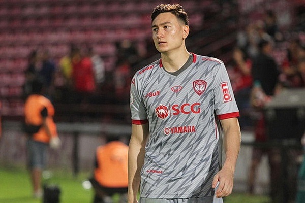 Dang Van Lam ra di vi Muangthong United vi pham hop dong anh 1