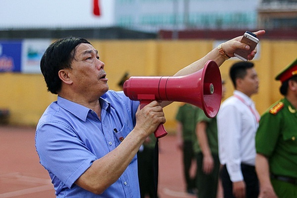 Nghiep du o V.League hinh anh