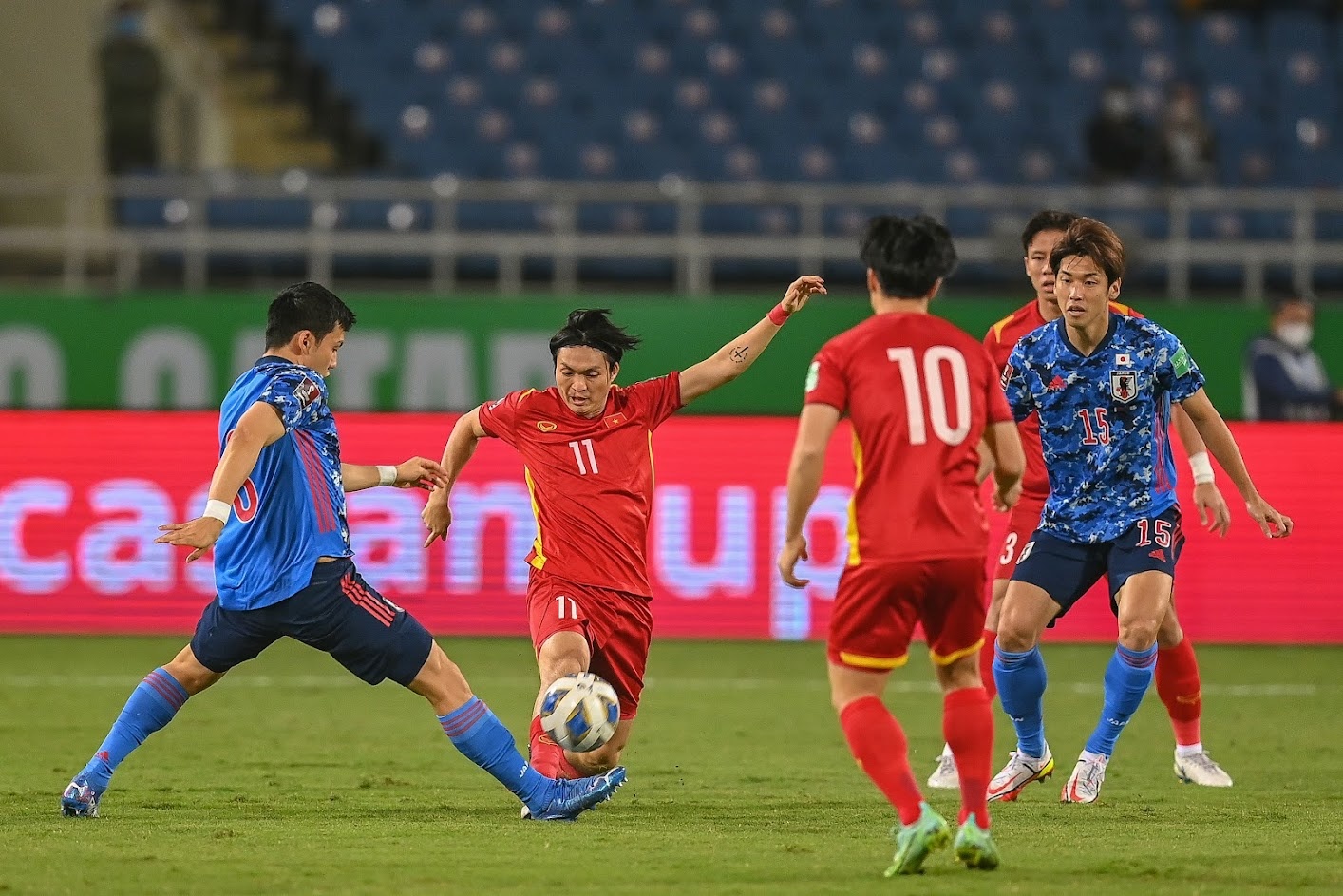 Tuyen Viet Nam duoc thuong 500 trieu dong du thua Nhat Ban anh 1