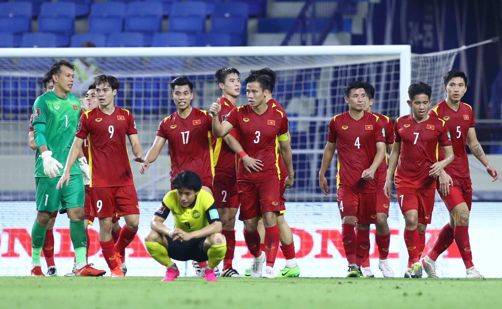 Hung Dung: 'Que Ngoc Hai xung dang la thu linh' anh 1