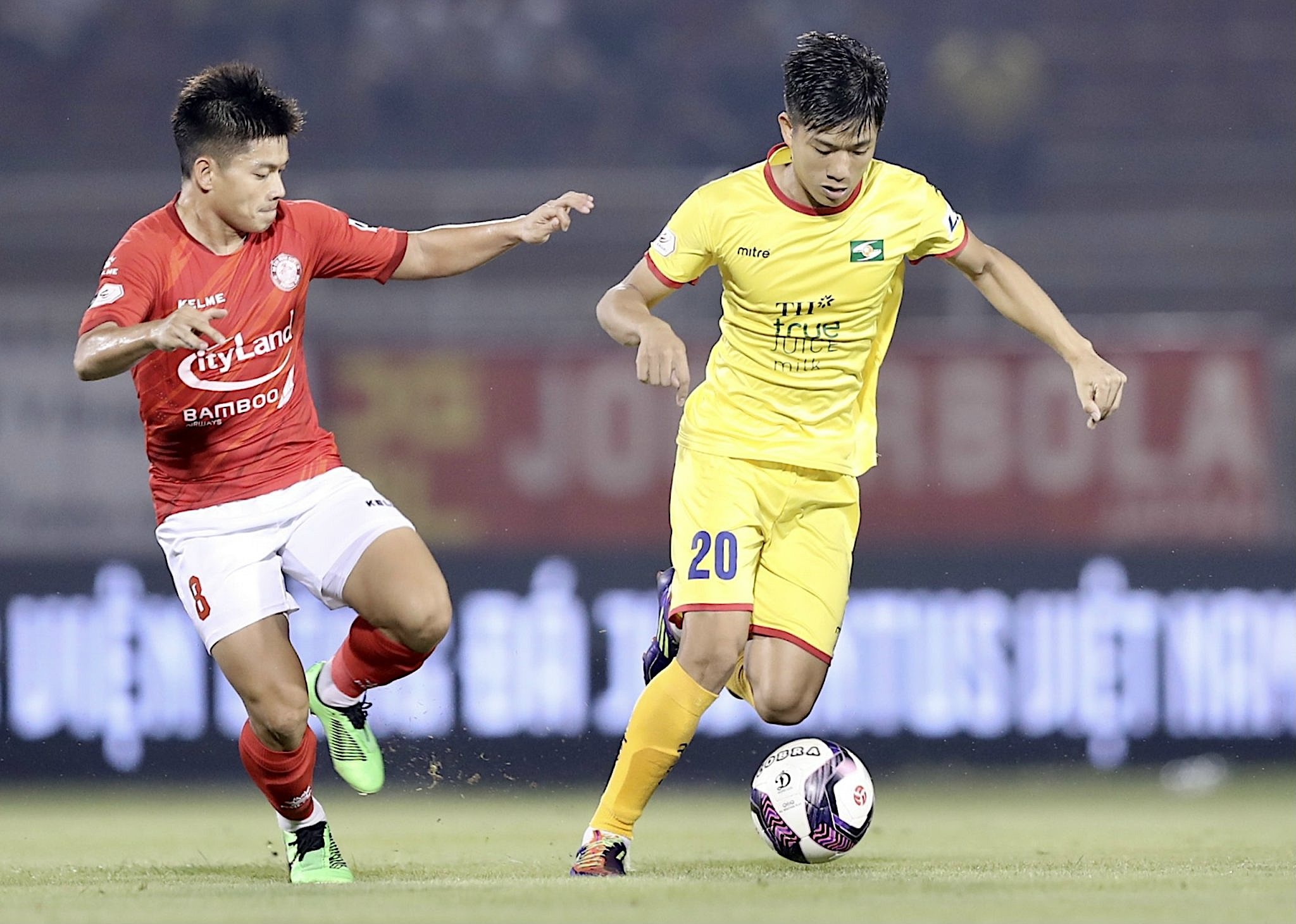 Kho khan bua vay V.League anh 2