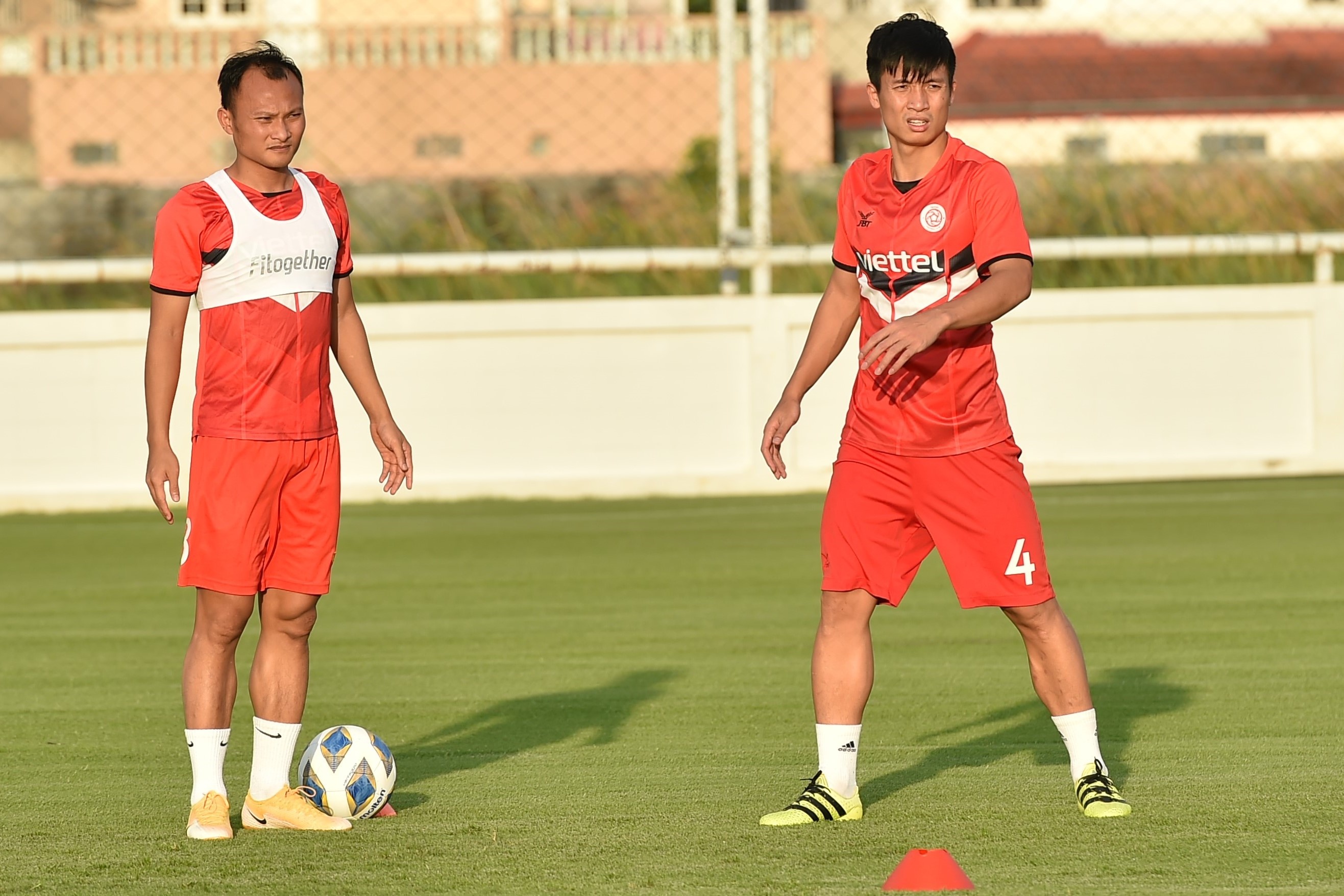 Tien Dung,  Ngoc Hai duoc ve nha som hon du kien anh 1