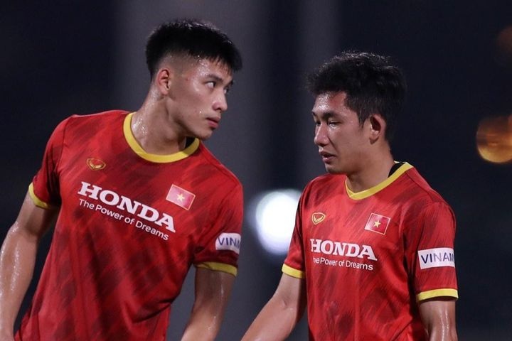 U23 Viet Nam bot mot doi thu tai vong loai giai chau A hinh anh